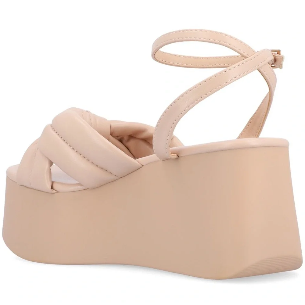 Journee Collection Women's Tan Platform Sandals